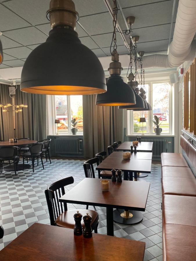 Hotell & Bistro Roedesund Karlsborg Ngoại thất bức ảnh