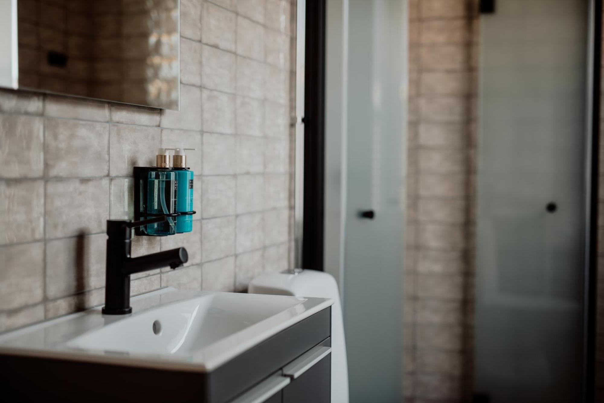 Hotell & Bistro Roedesund Karlsborg Ngoại thất bức ảnh